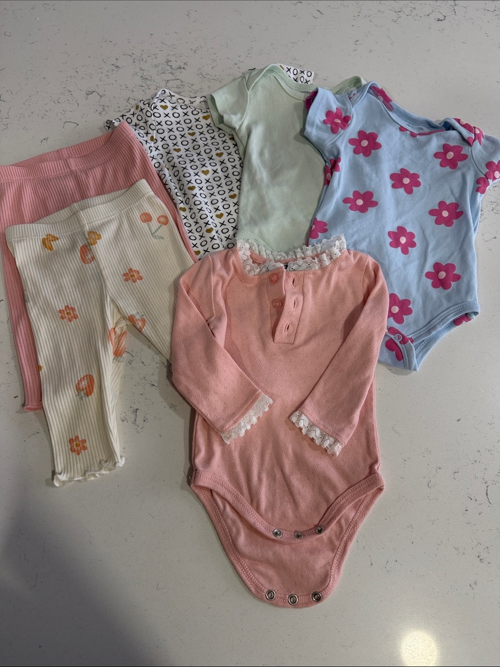 6 Piece Baby Girl Body Suits and Pants